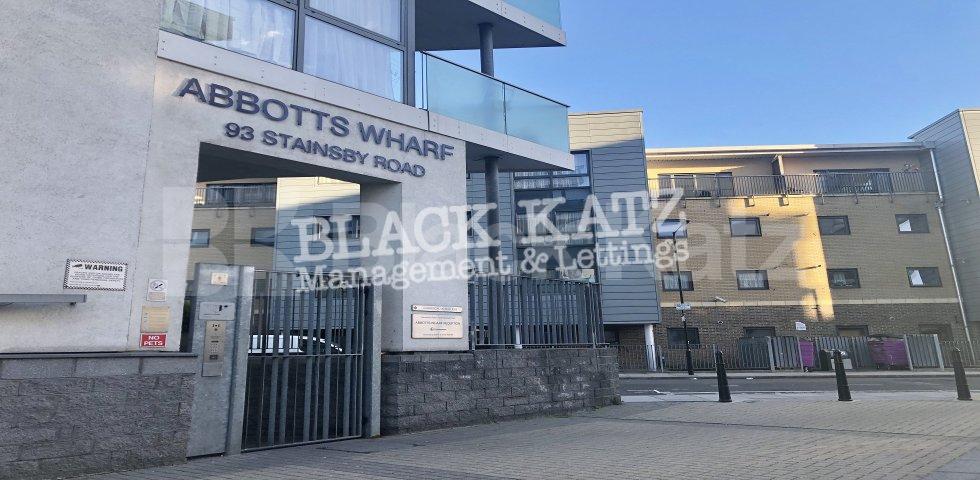 			NEW INSTRUCTION!, 1 Bedroom, 1 bath, 1 reception Apartment			 STAINSBY ROAD / ABBOTT WHARF E14, Westferry / Canary Wharf